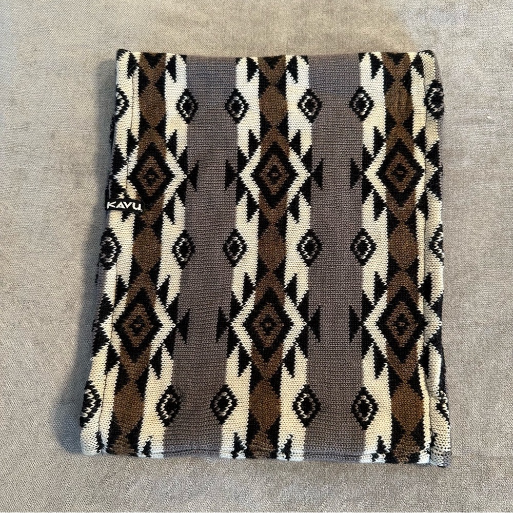 KAVU Tube Scarf Merino Wool Blend Aztec Western Outdoor Hiking Neck Warmer Soft